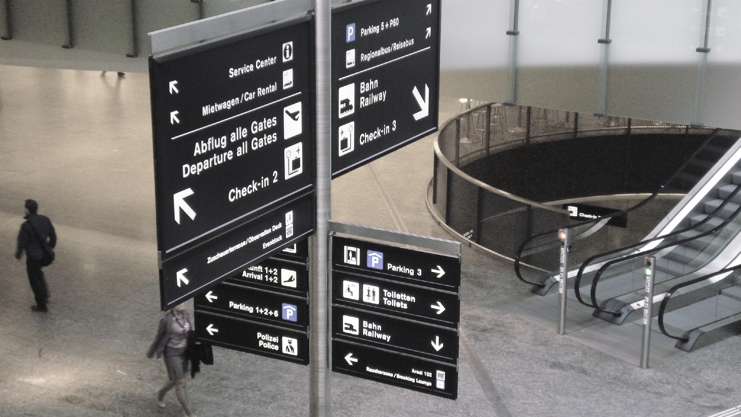 Flughafen Zürich, Flughafen, Airport, Signaletik, Leitsystem, Beschriftung, Information und Wegweisung, Beschriftungkonzept, Signaletikrichtlinien, Grafik, Piktogramme, Icons